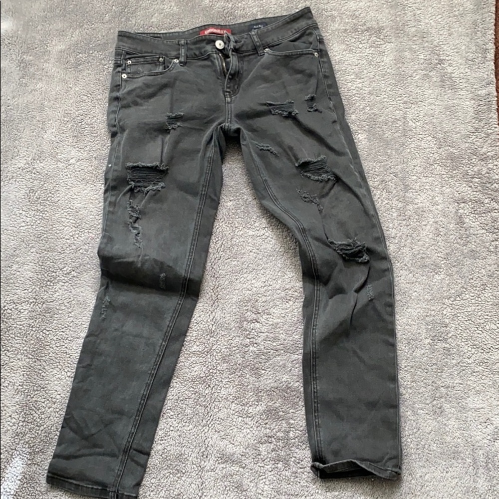Black ripped jeans